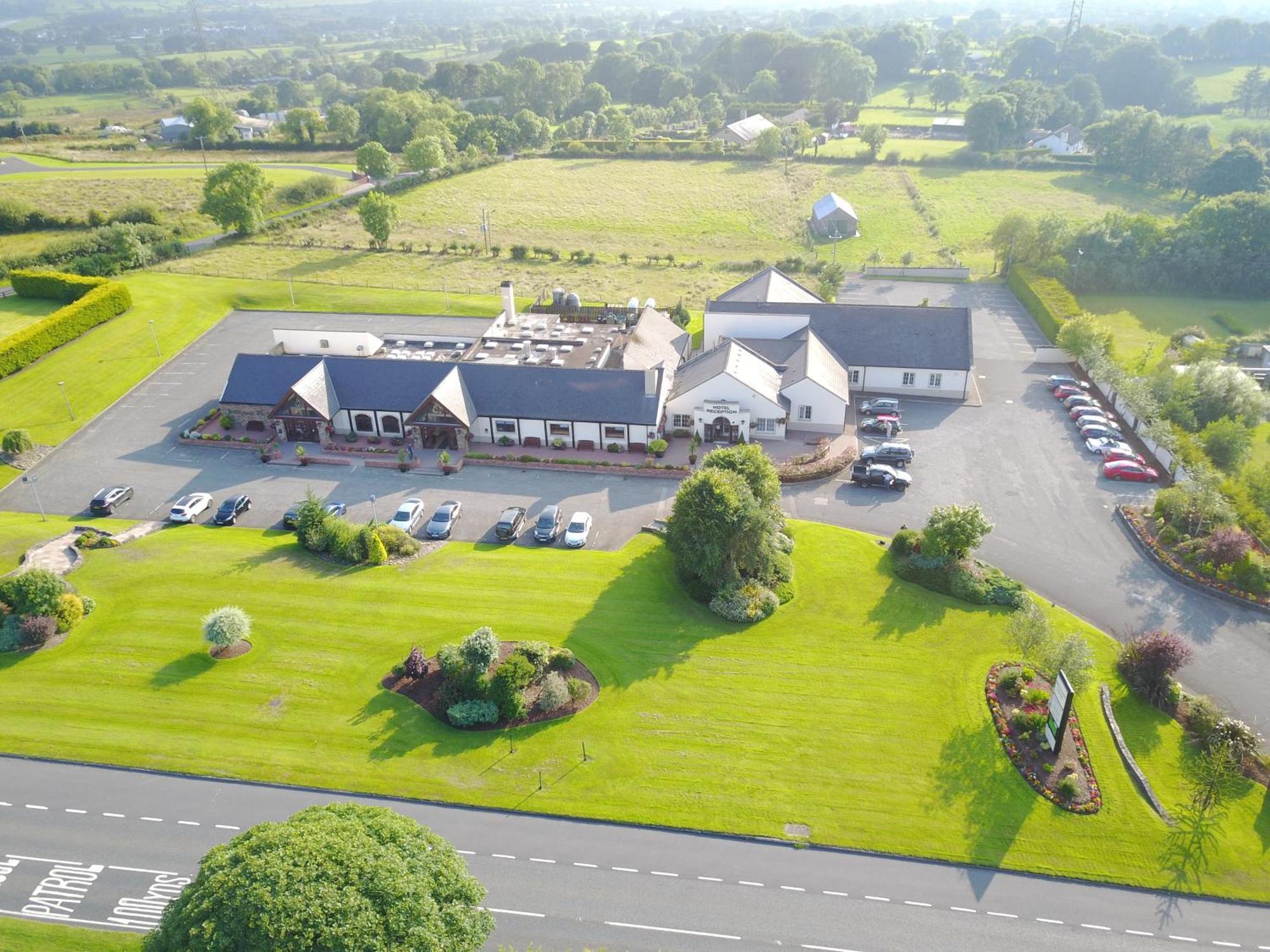Ballymac Hotel Stonyford Eksteriør billede